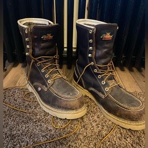 THOROGOOD MEN'S BRIAR PITSTOP WATERPROOF 8" WORK BOOT - SOFT TOE SIZE 9.5 D.